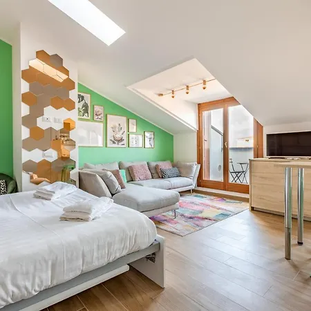 Cozy W/parking 5 Min Walk From The Bus Stop 公寓 米兰